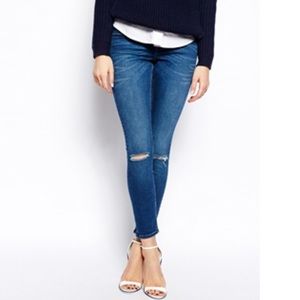 Just Black Ripped Knee Skinny Jeans